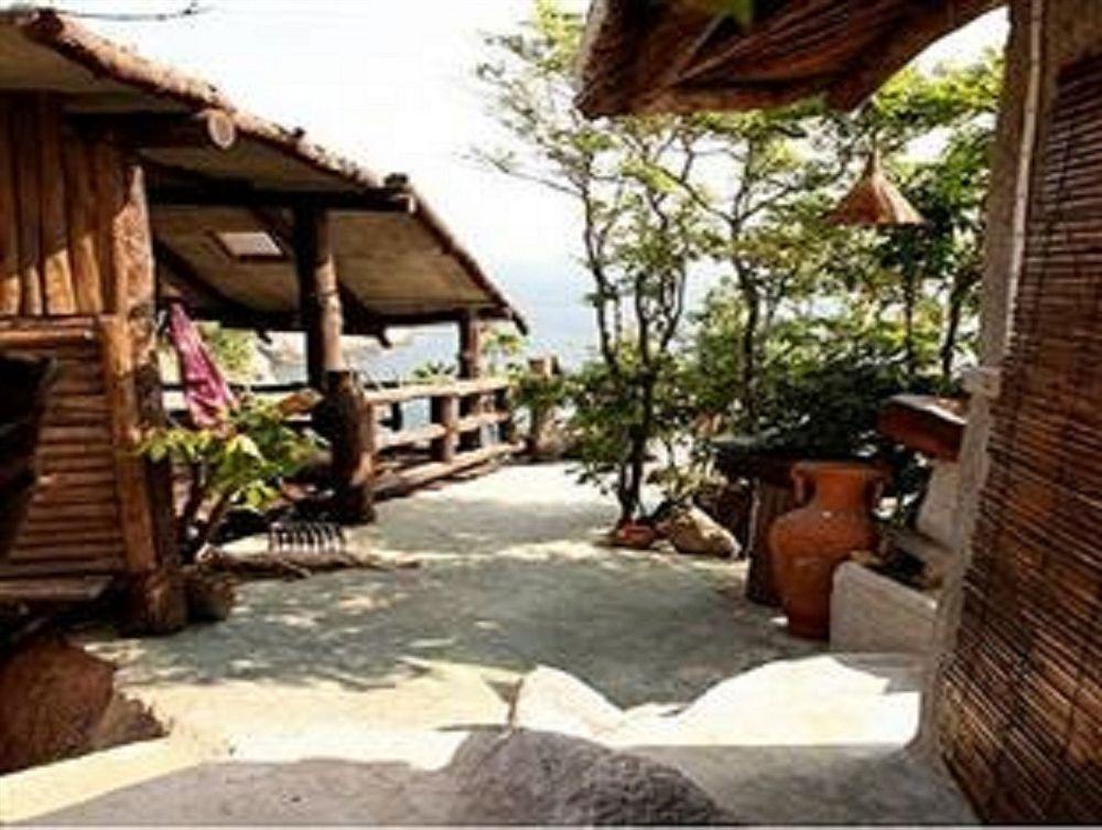 Moondance Magic View Bungalow Тау Экстерьер фото