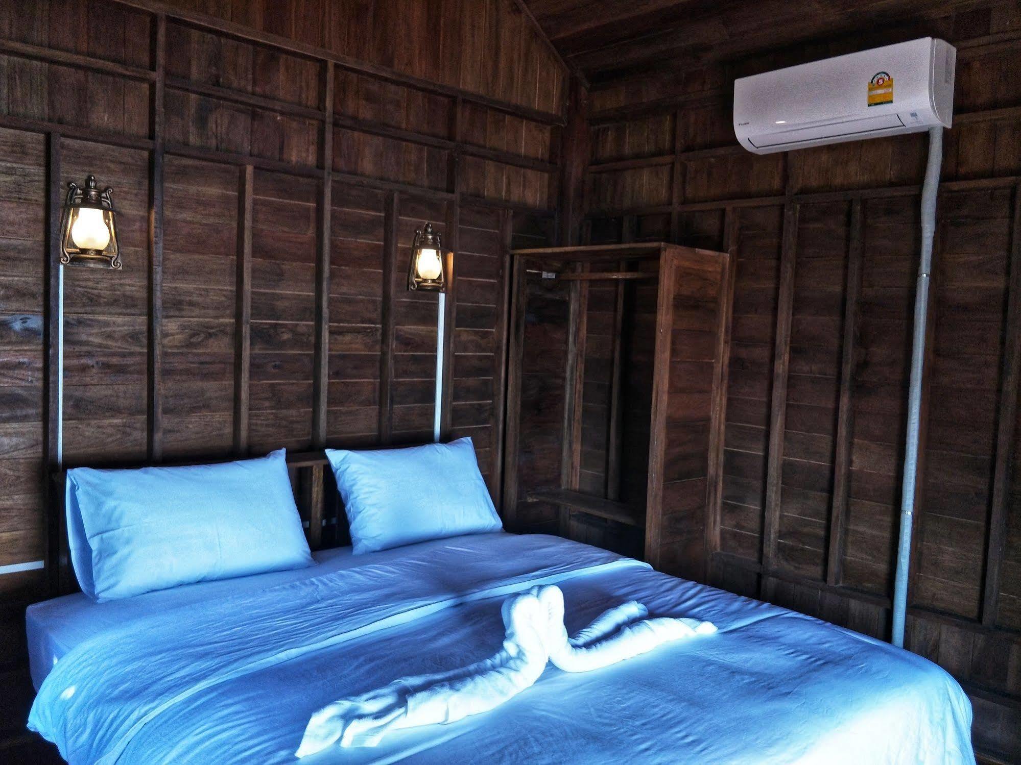 Moondance Magic View Bungalow Тау Экстерьер фото
